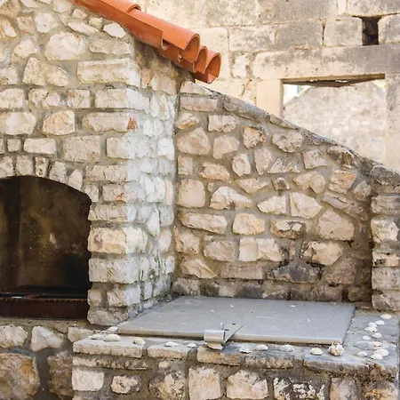 Three-bedroom In Vakantiehuis *