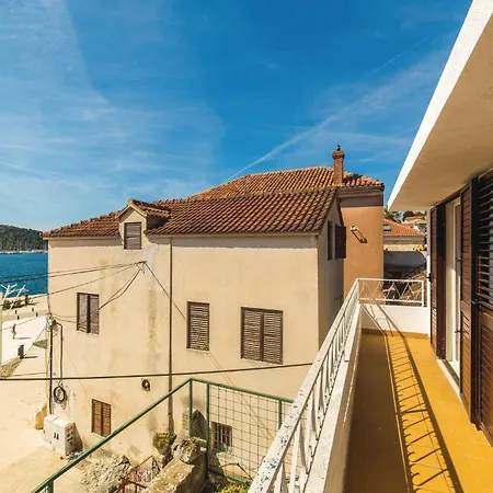 Three-bedroom In Rogoznica (Sibenik-Knin)