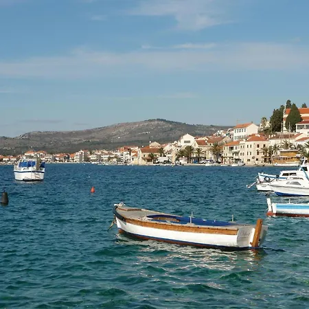 Three-bedroom In Vakantiehuis